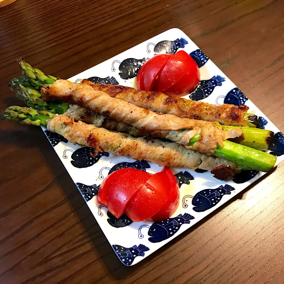 アスパラ肉巻き♪|いくさん