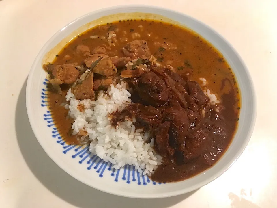 カレーの壺チキンカレーといなばのインドカレーとチキン あいがけ|Seiichiro Ishiharaさん