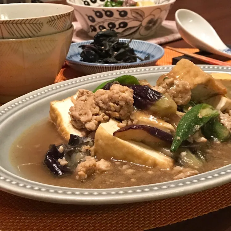 Snapdishの料理写真:夏野菜と厚揚げのカレーそぼろ煮|麻紀子さん