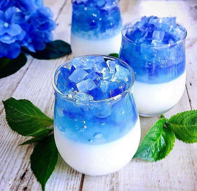 パープルカラーのグラデーションスイーツ 紫陽花満開です Snapdish スナップディッシュ