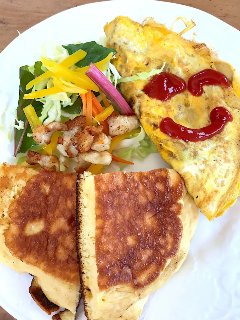 JKのホットケーキランチプレート|JUNZ CAFEさん