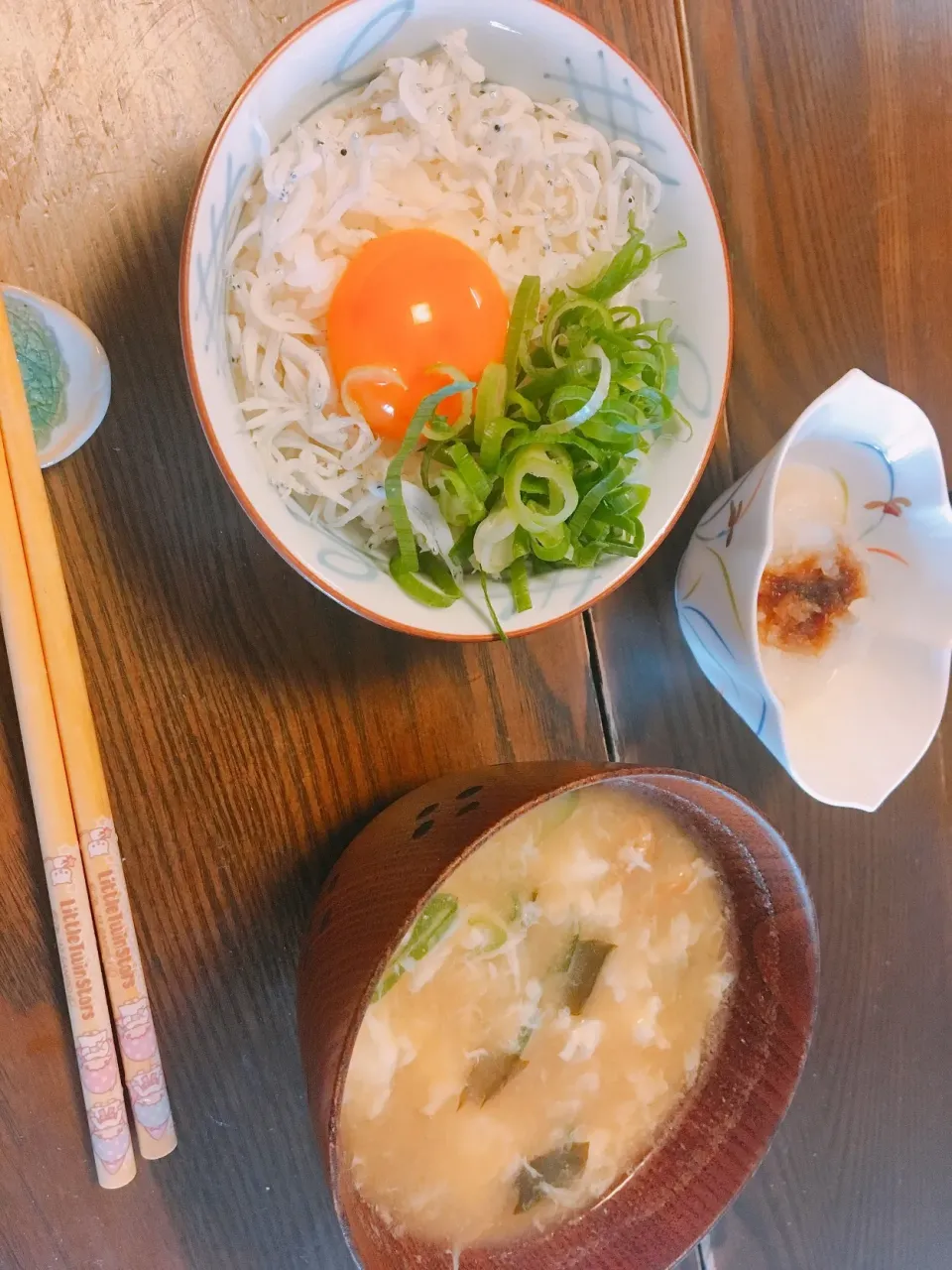 しらす丼|しのさん