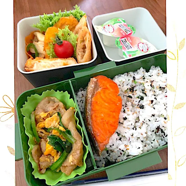 Snapdishの料理写真:シャケな弁当🍱|ryosanさん