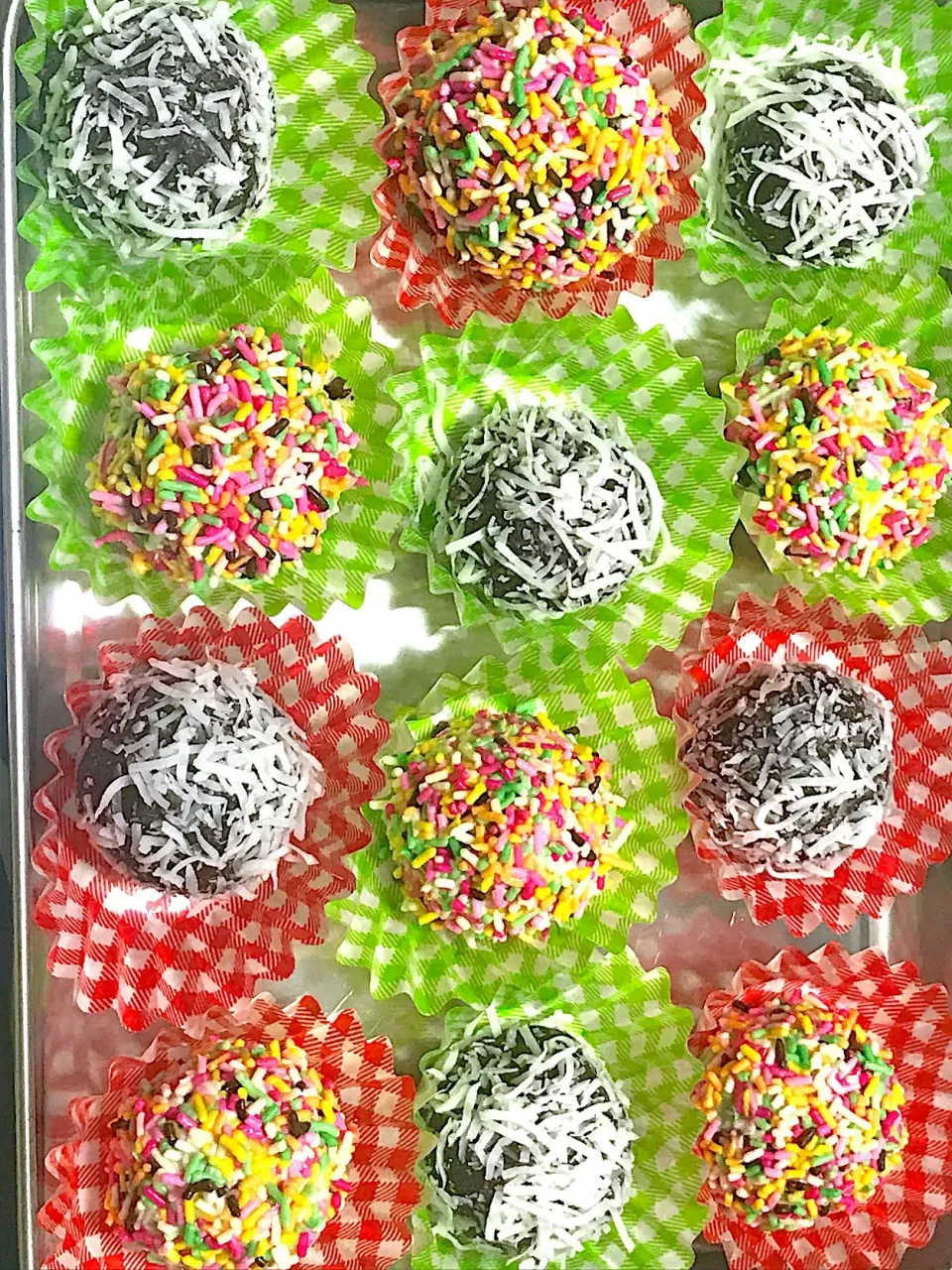 Brigadeiros|Nachaz Kitchenさん