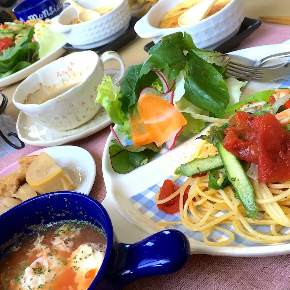 Snapdishの料理写真:休日女子会ランチ
元同僚が手作り料理でもてなしてくれました💕💖✨🍝🥗|Yu Yu mamaさん