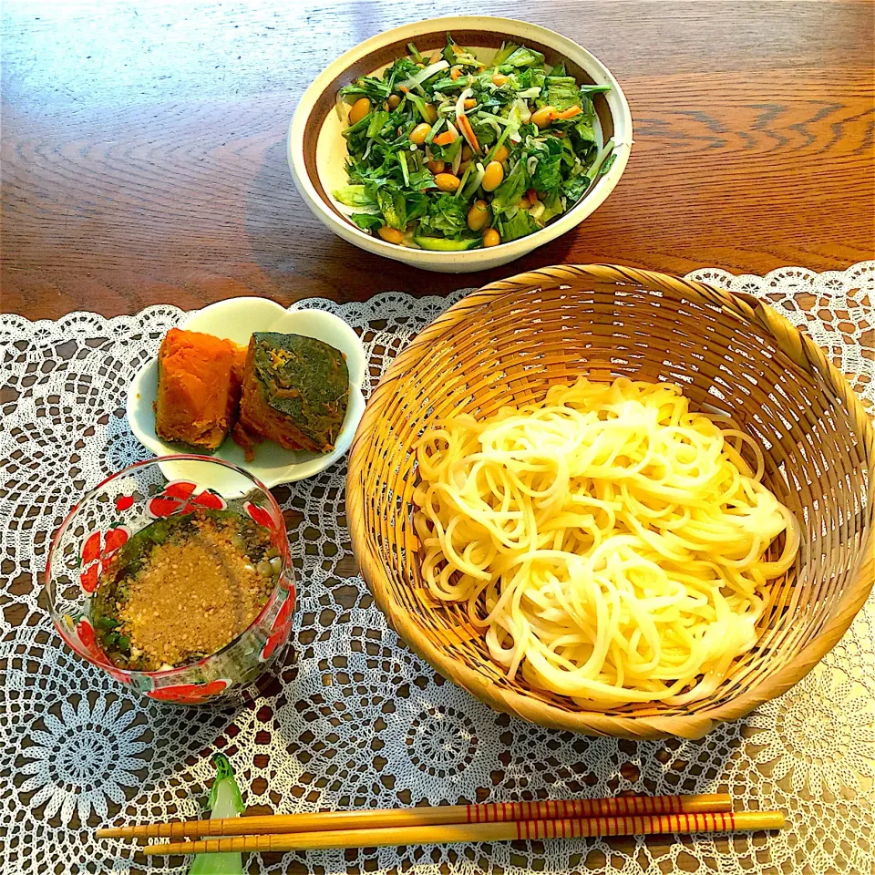 半田の素麺、薬味たっぷり〜♪
南瓜煮物|yakinasuさん