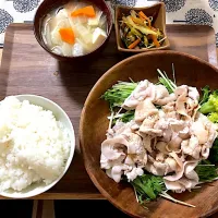 Snapdishの料理写真:冷しゃぶ|こはるさん