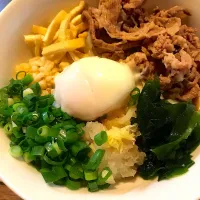 半熟たまごの冷やしぶっかけうどん|maikoさん