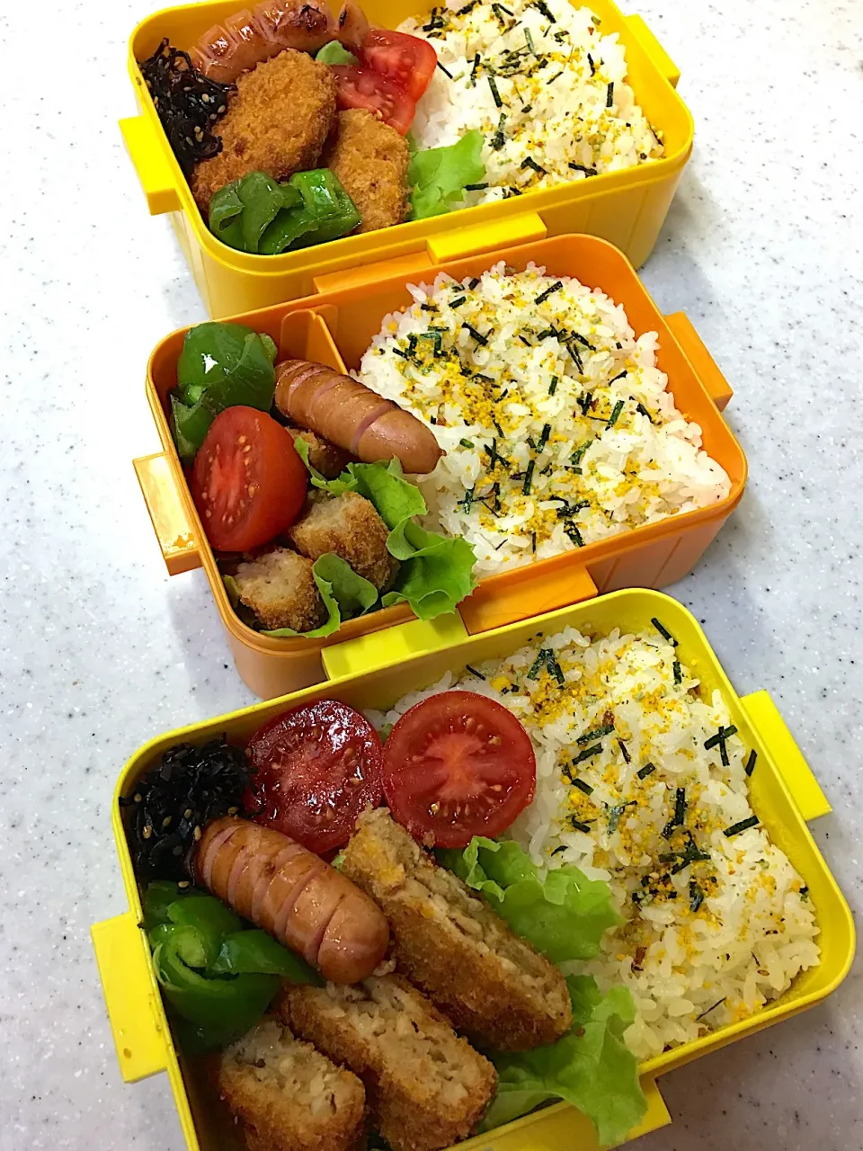 Snapdishの料理写真:#中学女子弁当  #高校生男子弁当 #鮪メンチ|よちこさん