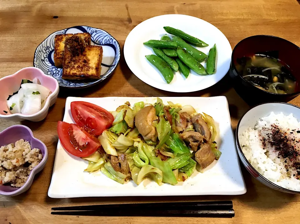 鶏肉とキャベツのカレーマヨ炒め(๑･̑◡･̑๑)|かおちゃんさん