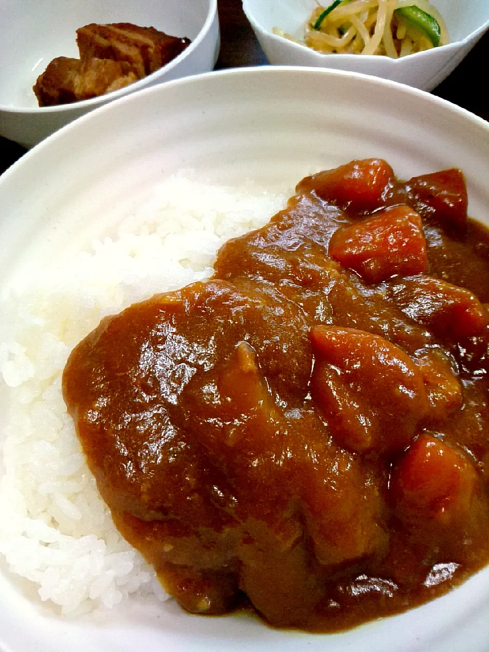 豚の角煮の下茹でしたゆで汁でカレー|狛犬さん