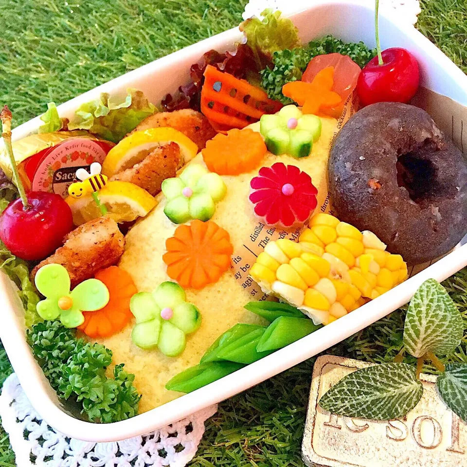 オムソバ弁当
 #豪華弁当   #お弁当作り楽しもう部|lunadropさん