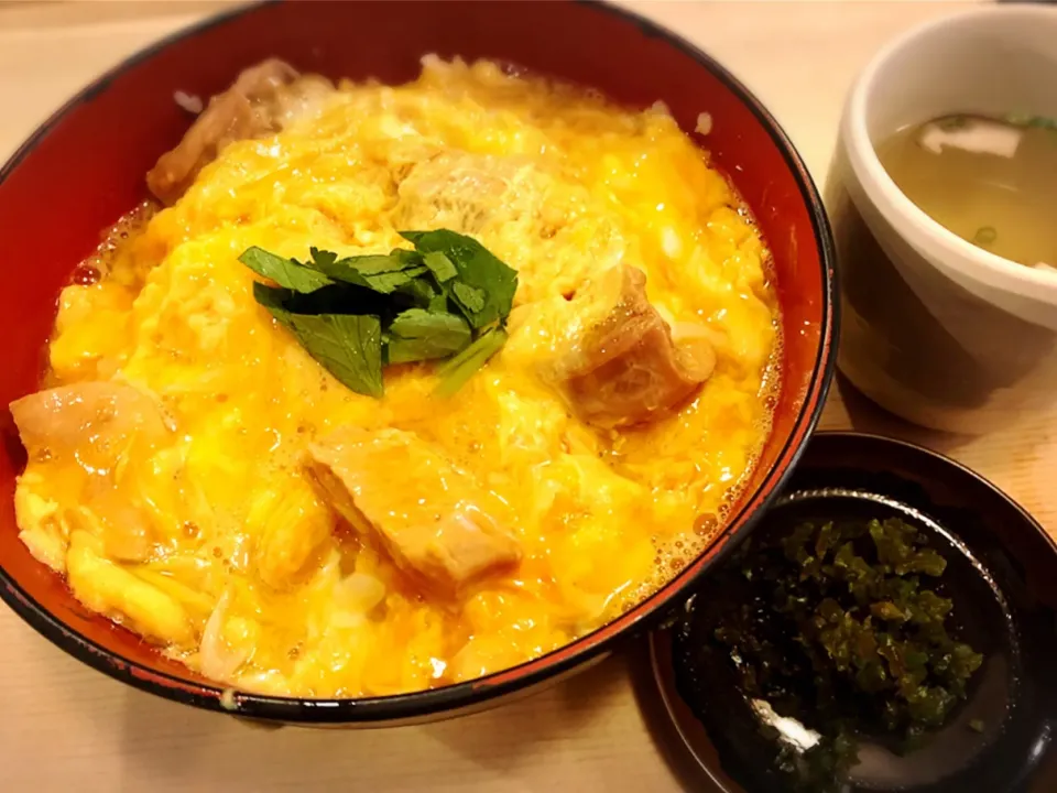 伊勢の親子丼 ¥730|Blue Moon Caféさん