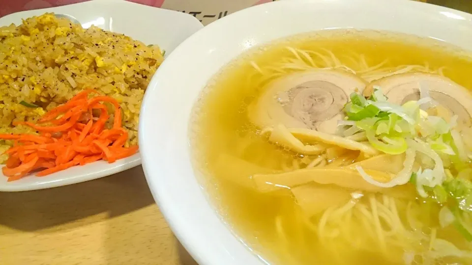 中華そば 来味 板橋店
ラーチャン
（煮干しラーメン＆半チャーハンのセット）
＠板橋区役所前、新板橋、板橋
19098|大脇さん