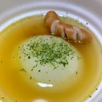 Snapdishの料理写真:丸々タマネギスープ 作り方・レシピ | 料理・レシピ動画サービスのクラシル|ペンクックさん