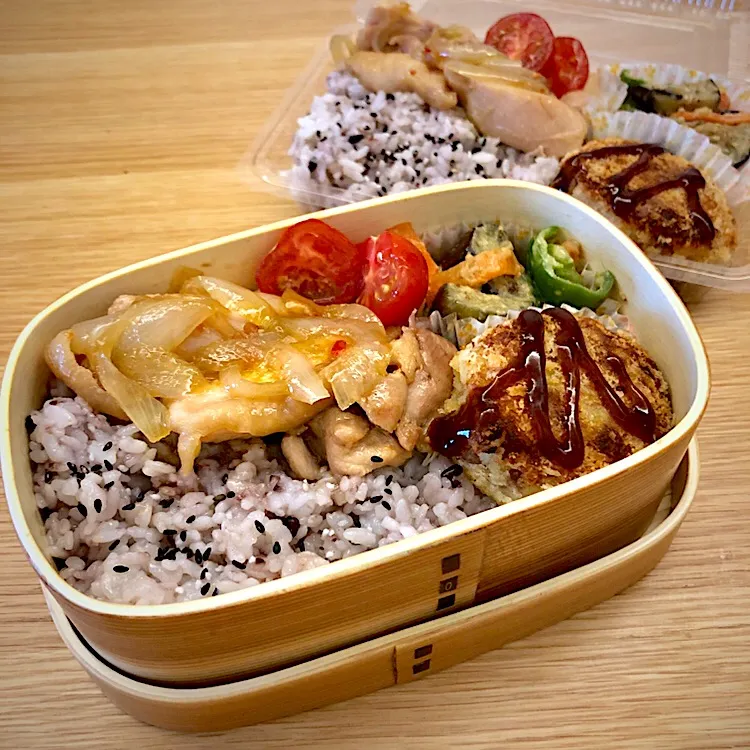 Snapdishの料理写真:きょうのお弁当#エスニック風テリヤキチキン#茄子とピーマンとニンジンの味噌マヨ炒め#コロッケ#ふたりごはん|ゆかｕさん