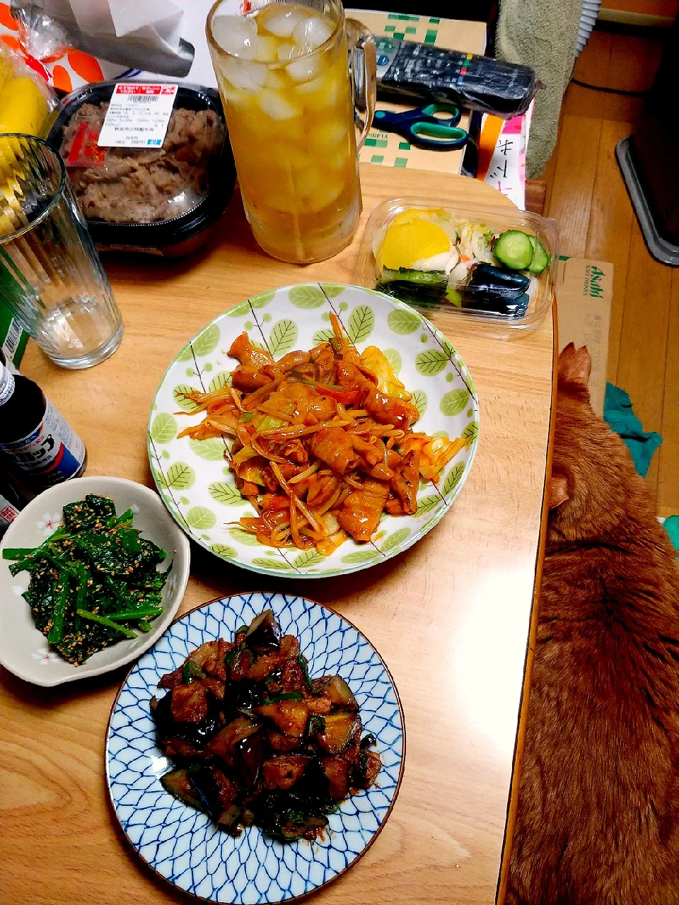 ホルモン焼きとナス味噌炒めとほうれん草の胡麻和え|理絵さん