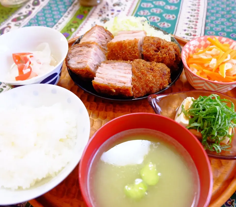 ミルフィーユかつ❣️カツ定食‼️|ぴーちゃんさん