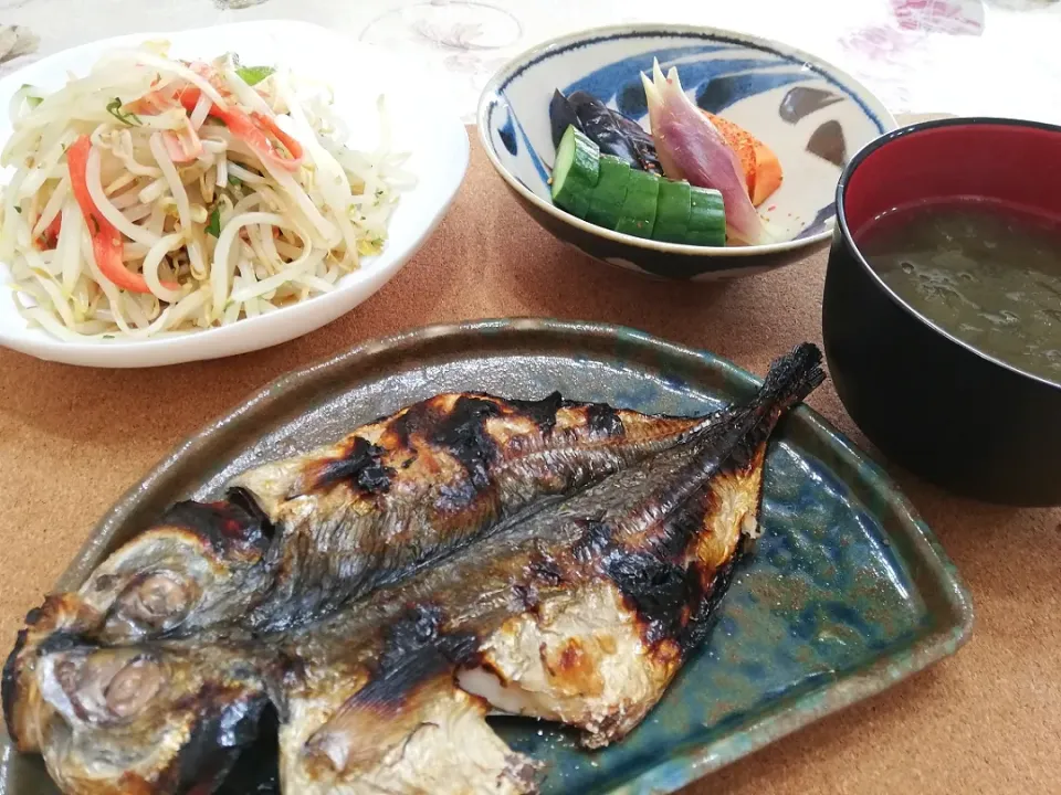 令和元年5月23日
今日の晩ご飯🍚楽ちん一丁上がり🥢|たえさん