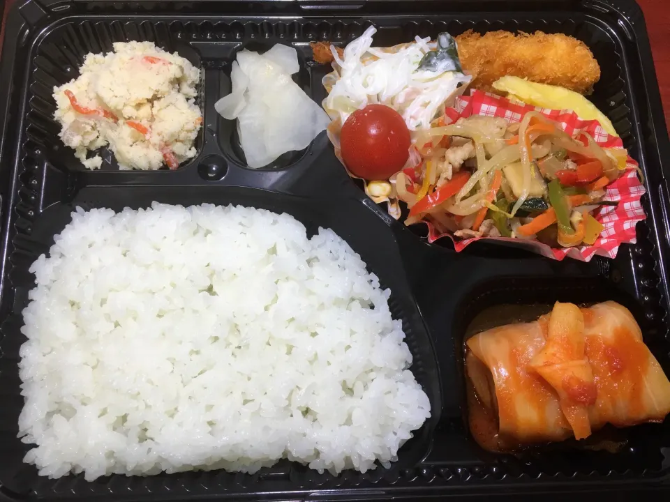 野菜いっぱいプルコギ 日替わり弁当 宅配ランチ 豊川市配達|Naokazu Kuritaさん