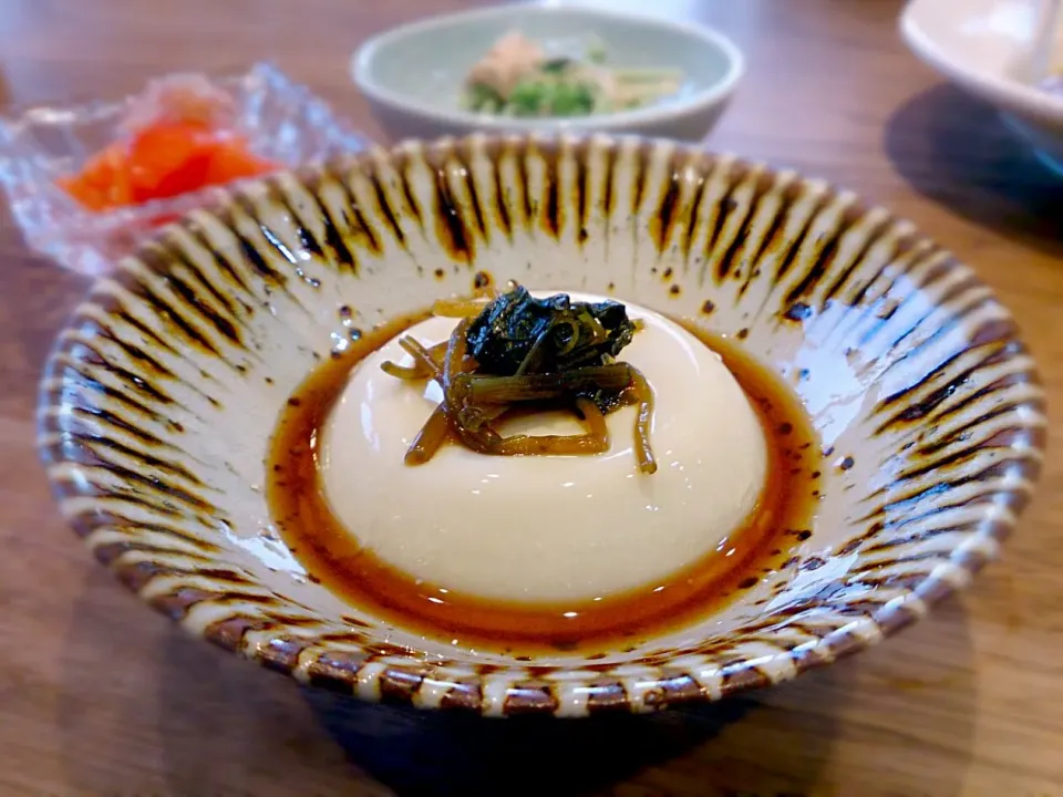 花わさびの醤油掛け冷奴|古尾谷りかこさん