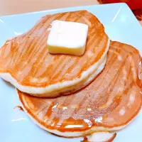 Snapdishの料理写真:簡単ふわふわホットケーキ🥞|リヒトさん