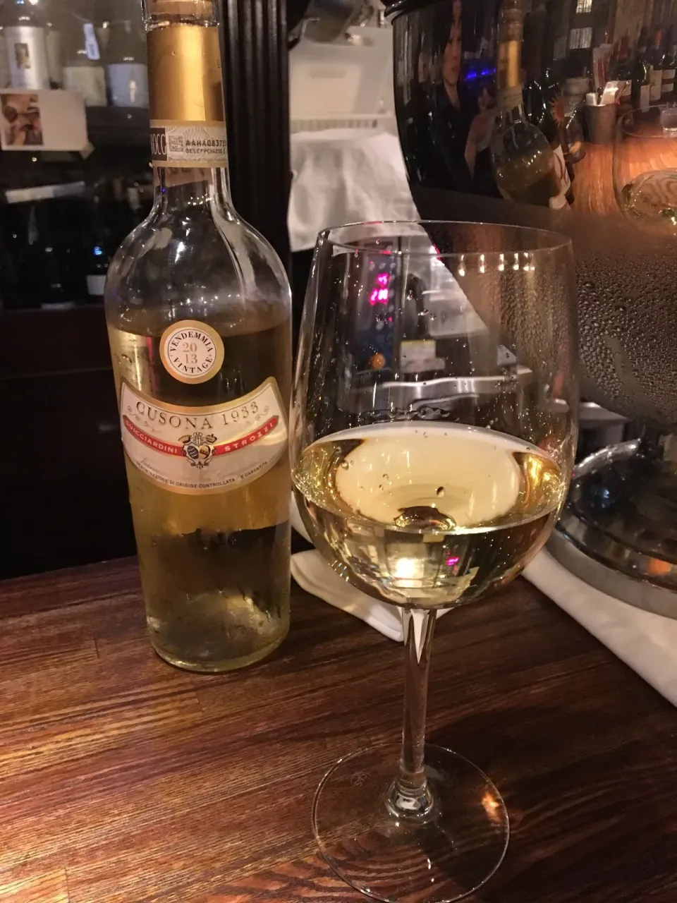 Tenute Guicciardini Strozzi Cusona 1933, VERNACCIA DI SAN GIMIGNANO DOCG|PegaOさん