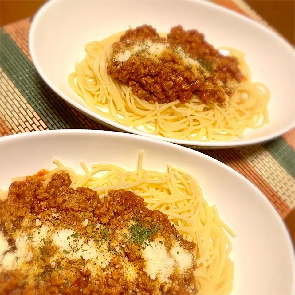 ミートソースパスタ♡
娘がバイトから帰った23時に
一緒に食べました。ダメな時間。|goma（みぃちゃん）さん