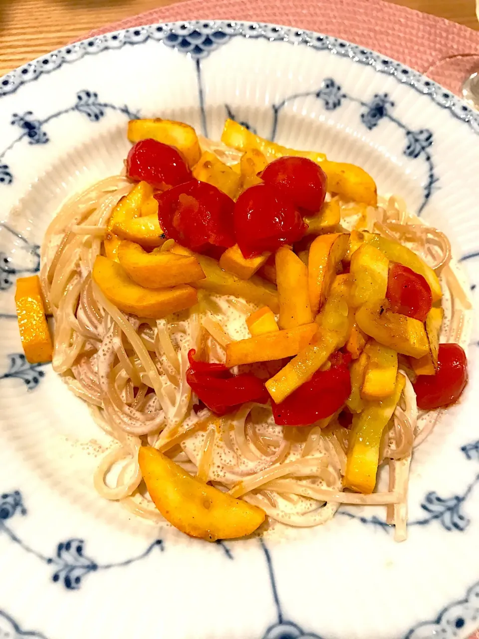 Snapdishの料理写真:#明太子クリームパスタ #ズッキーニ#プチトマト🍅 ソテー添え😋|keitanさん