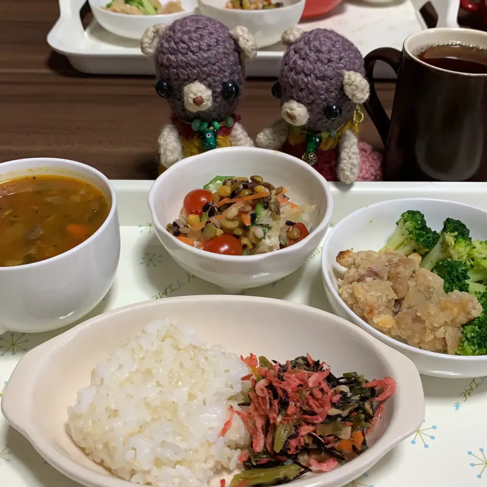 Snapdishの料理写真:毎度のごっちゃり昼ご飯。（╹◡╹）|chagashiさん