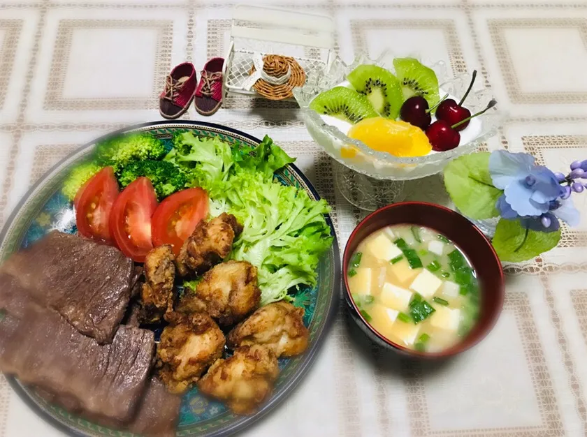 牛🐂くんと鶏🐓さんのコラボ😹🎶|バシュランさん