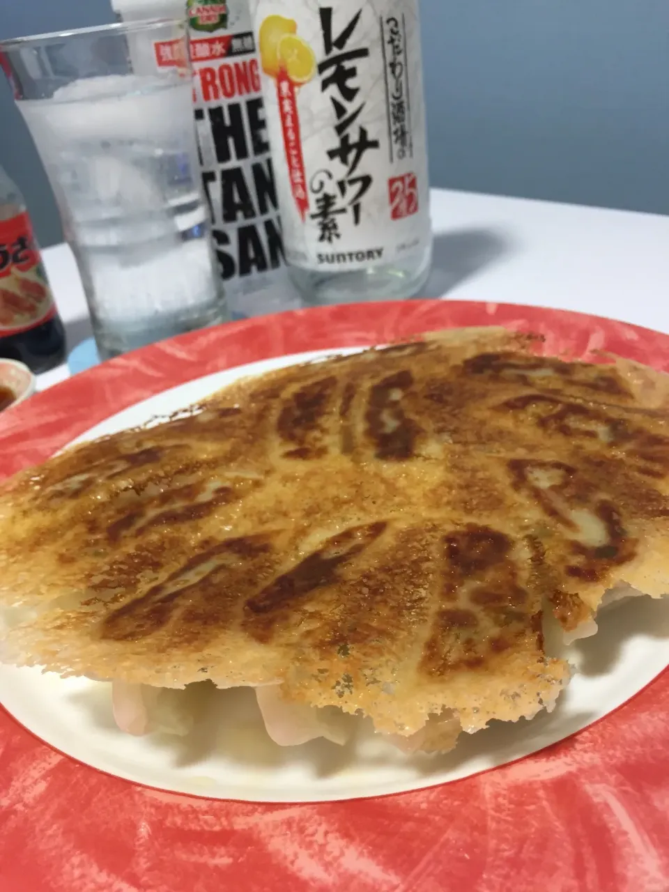 週末☆ニンニクたっぷり焼き餃子🥟
#餃子|Kojiさん