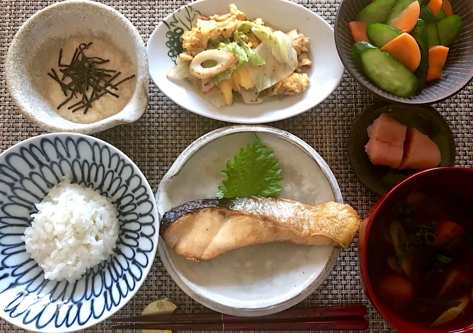 日曜日の朝ごはん定食🍚|saoricocoさん