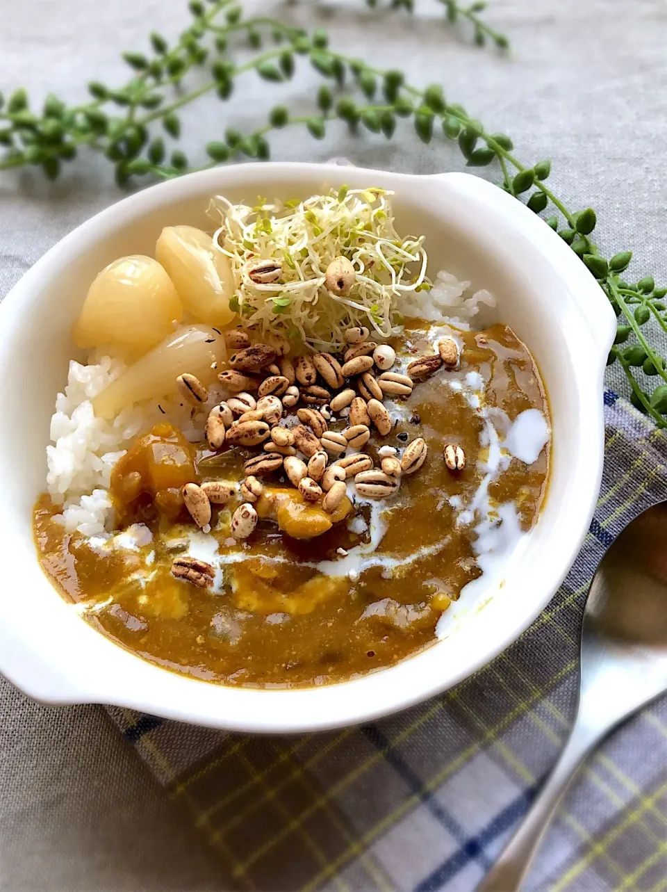 バターチキンカレーのスーパーフード添え|ゆみさん