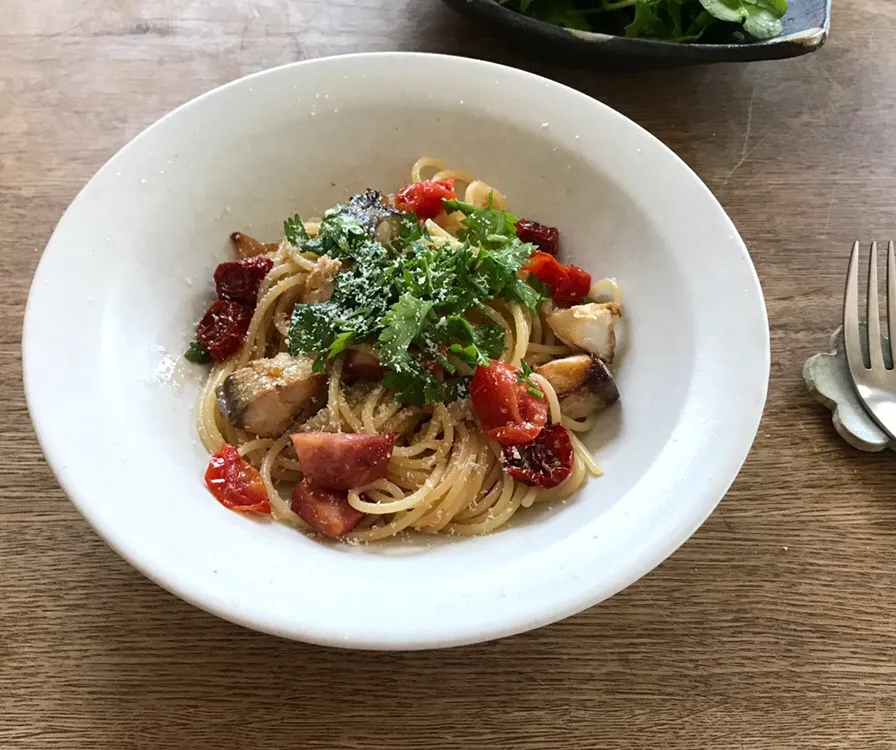 さば🐟とドライトマトのパスタ|ボンジュール！さん