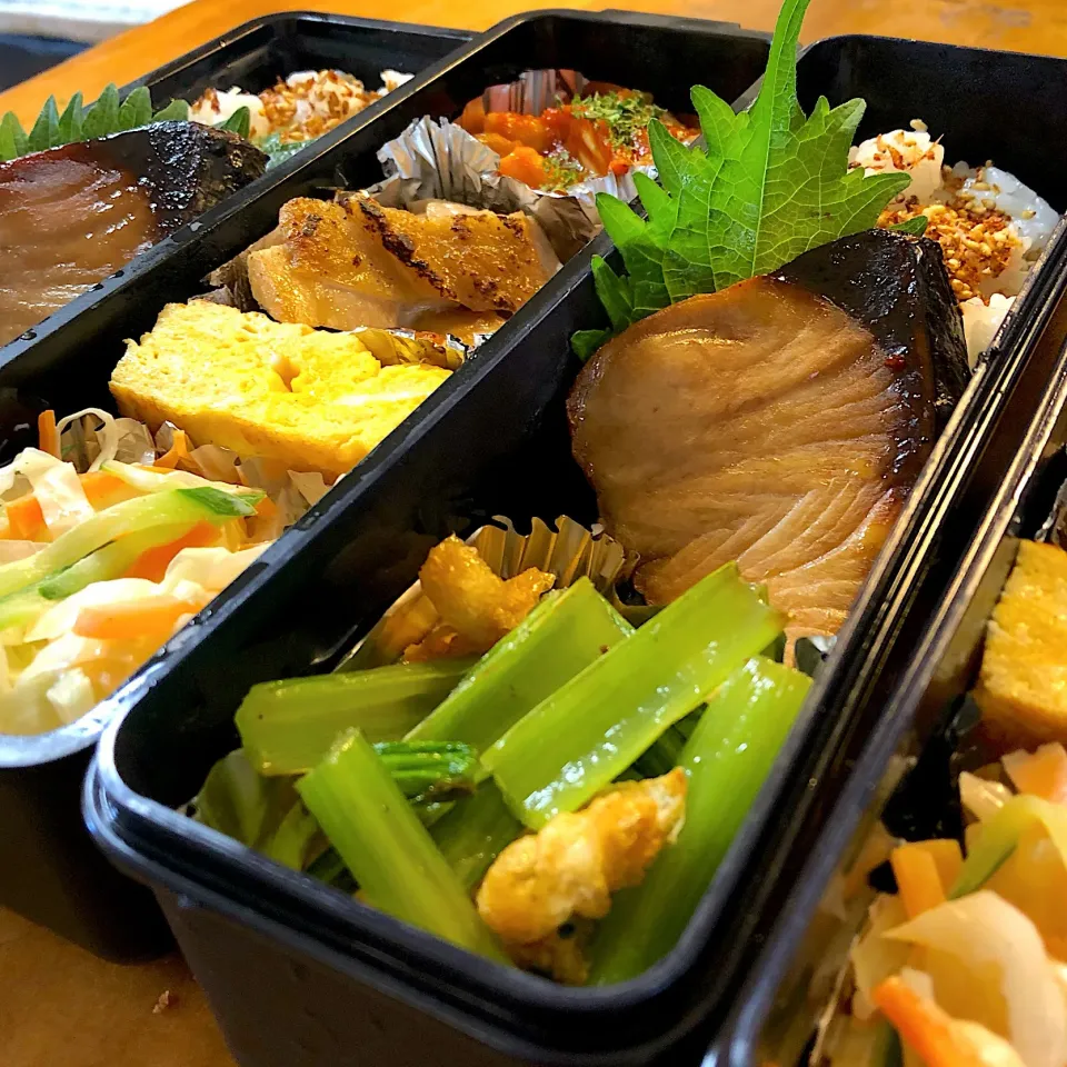 今日の親父弁当！|沖縄「ピロピロ」ライフさん