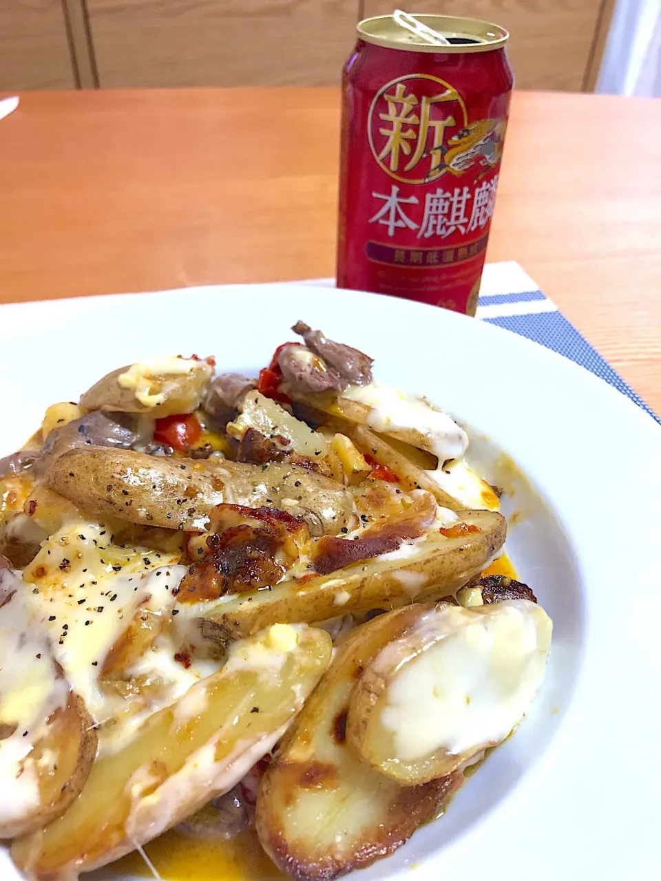 Snapdishの料理写真:新じゃがと砂肝のチーズ焼き #本麒麟 #砂肝 #新じゃが|小次郎さん