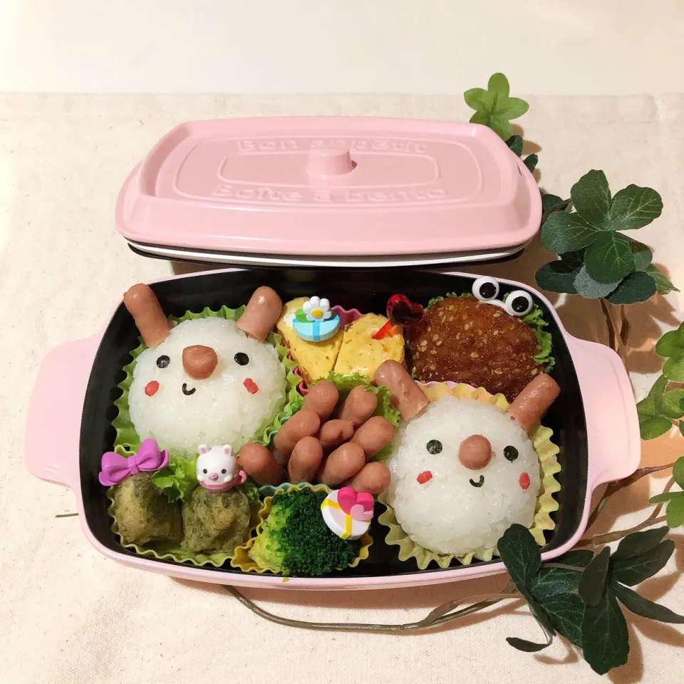 Snapdishの料理写真:5/27❤︎娘のお弁当❤︎ 🌱✨
#今日のお弁当 #弁当 #お昼ごはん #娘弁当 #ランチ #うさぎ|Makinsさん