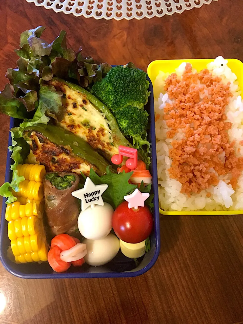 Snapdishの料理写真:#ピーマンの肉詰め 弁当|yakkoさん