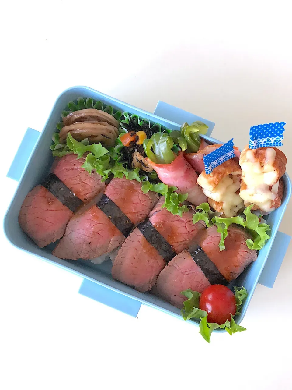 ローストビーフ寿司のお弁当♪|ikumonさん