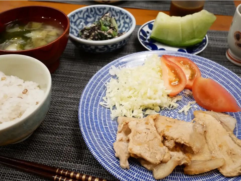 Snapdishの料理写真:19/05/27 夕飯♪ 豚生姜焼き|ikukoさん