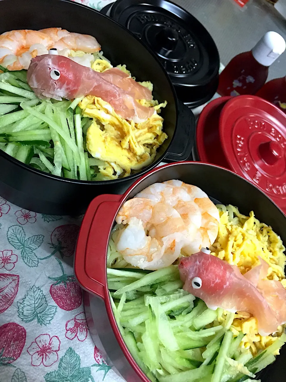 あ、金魚がー❣️冷やし中華弁当🥢|みっこちゃんさん