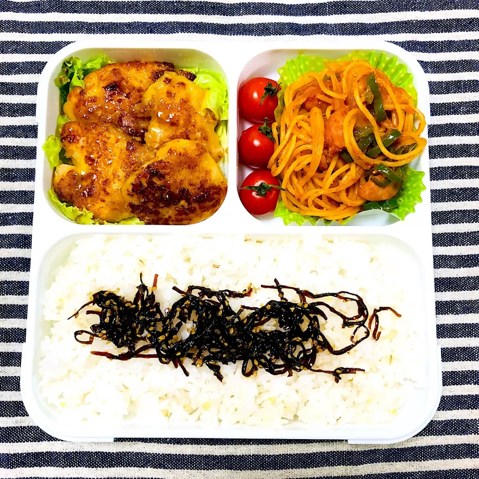 お弁当🍱
#チキンの照りマヨ焼き#ナポリタン|ayumiさん