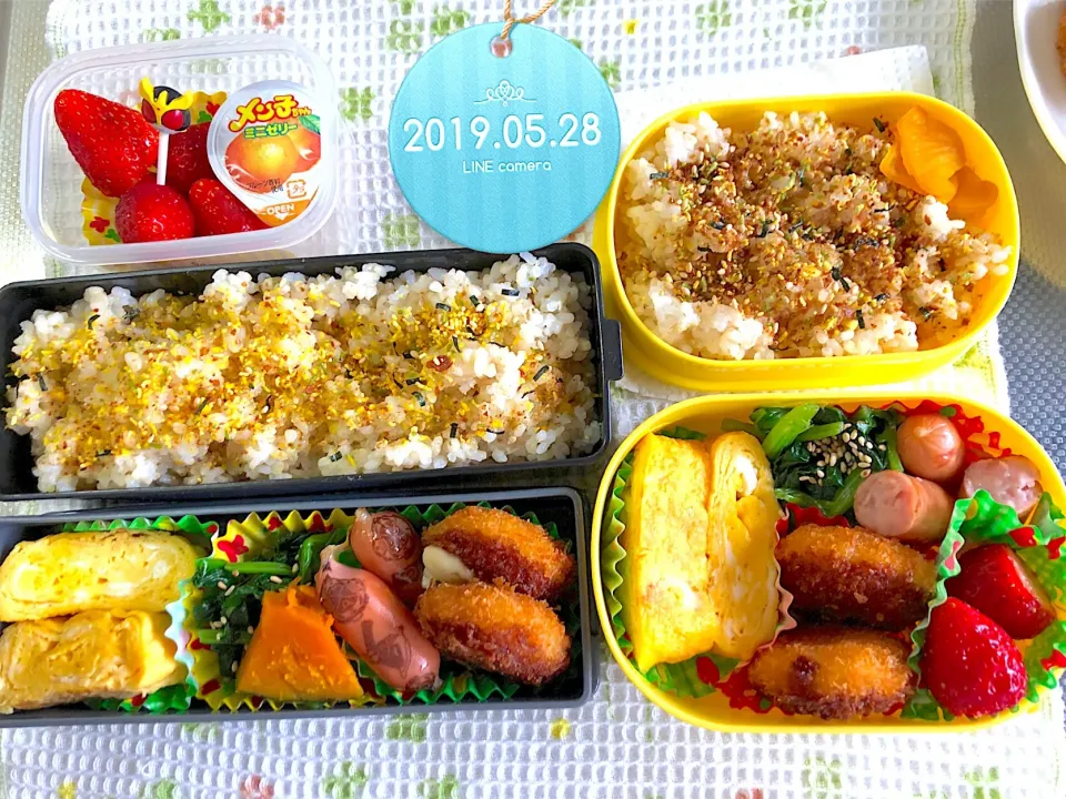 お弁当2つ #JKお弁当 #中学生男子弁当|harutomomamaさん