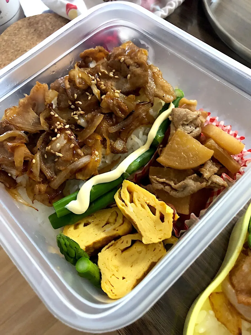 Snapdishの料理写真:焼き肉(玉ねぎ多め)弁当|Sakiさん