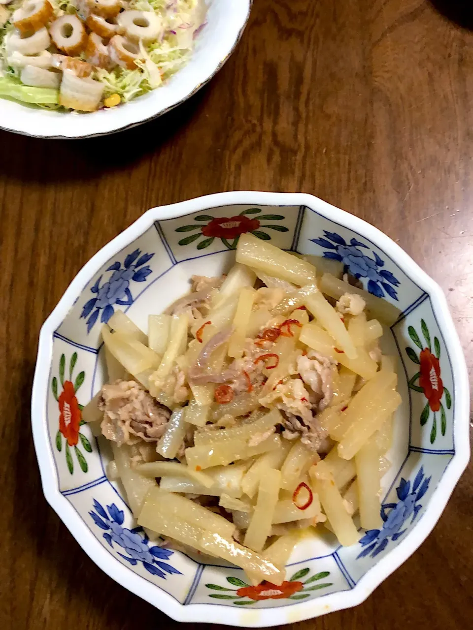 Snapdishの料理写真:豚バラ大根の辛味噌炒め|obachanさん