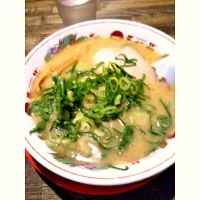 Snapdishの料理写真:屋台風ラーメン🍜|abbeyさん