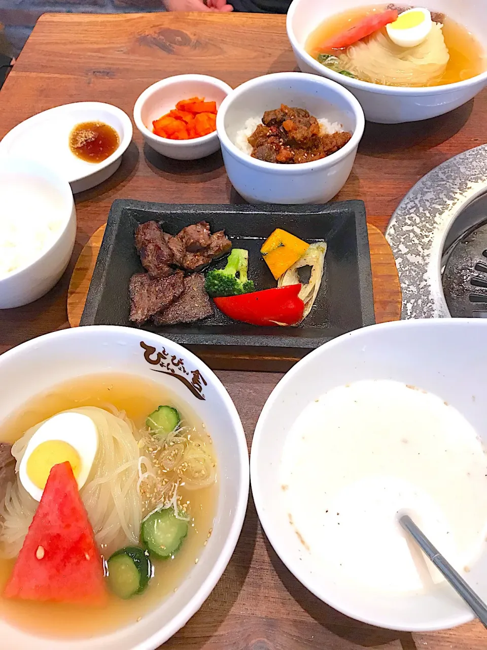 盛岡冷麺✳ｿﾙﾛﾝﾀﾝ✳タンの煮込み丼✳鉄板焼き|みるぴょんさん