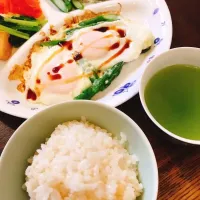 Snapdishの料理写真:朝食 #朝ごはんの記録 #黒にんにく#アスパラ|炭水化物は白飯が好きだ！さん