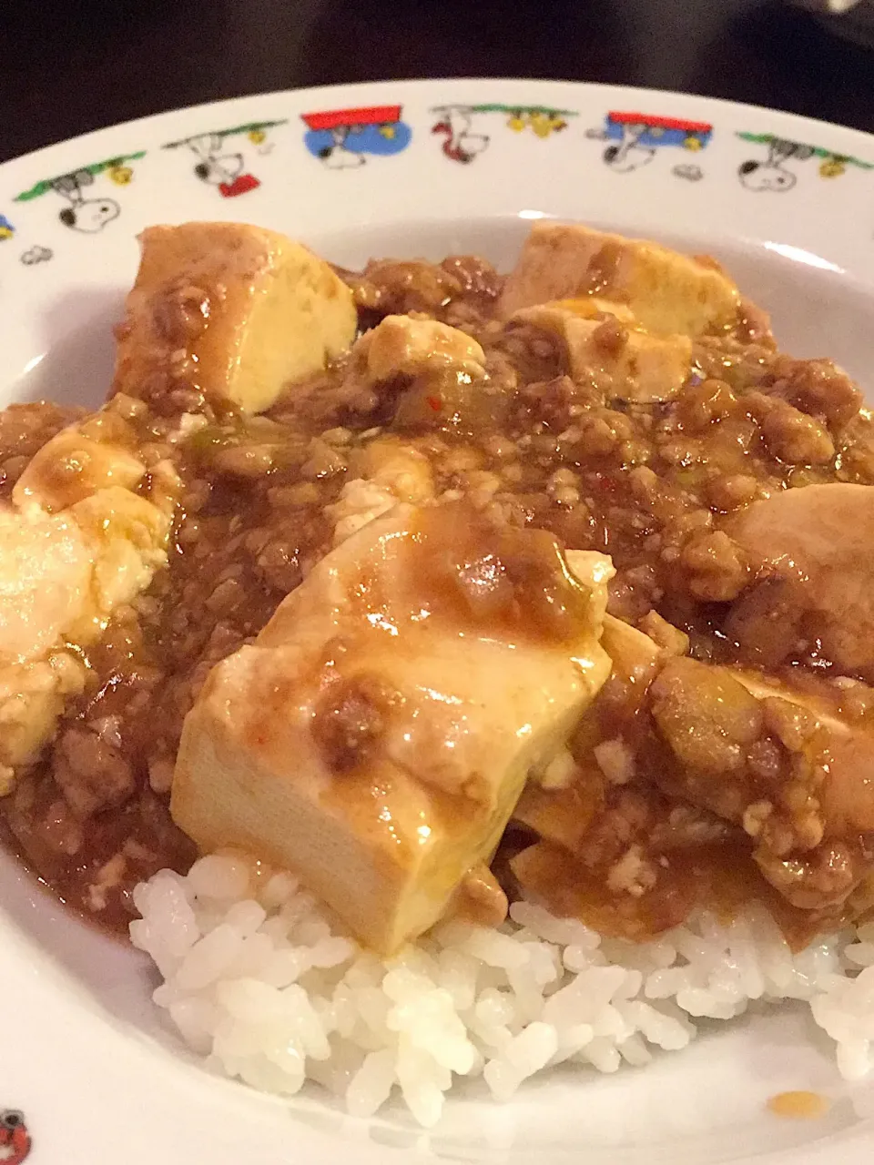 Snapdishの料理写真:麻婆豆腐丼|かなーるさん